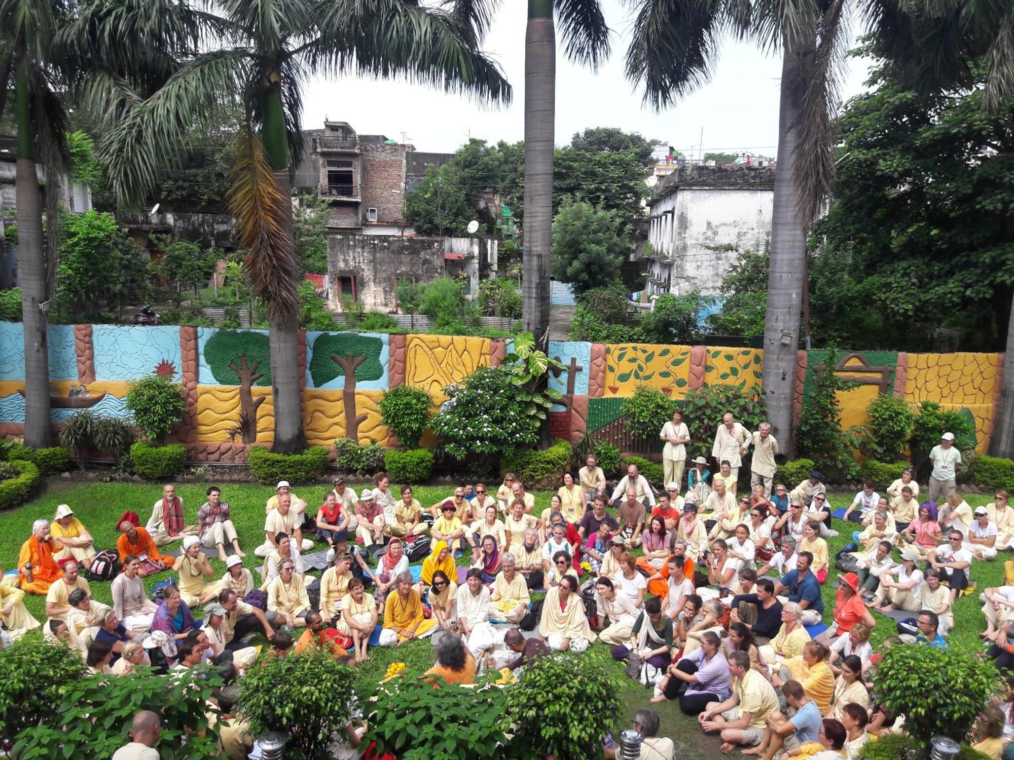 Hotel Neeraj Bhawan- Triveni Ghat Rishīkesh Exterior foto